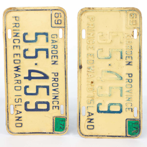 PEI 1969 Licence Plates (Pair)