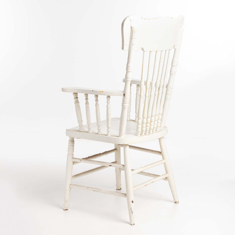 White Painted Chair with Dowel Back