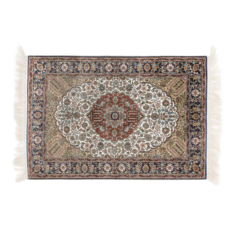 Beige Medallion Wool Mat w/ Fringe