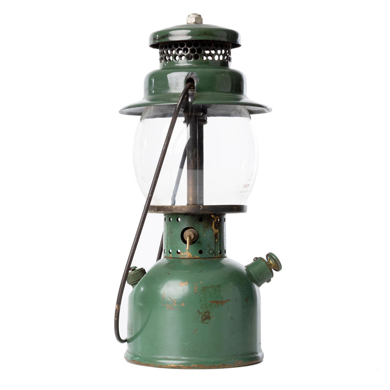 Green Coleman 242B Sport-Lite Lantern