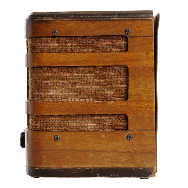 Crosley Walnut Cased Tabletop Radio