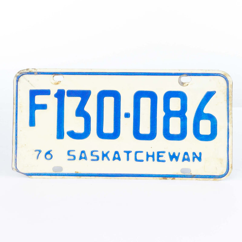 Saskatchewan 1976 Licence Plate