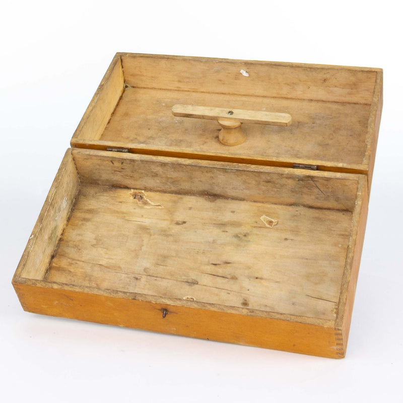 Tyrell's Hygienic Institute Wooden Box