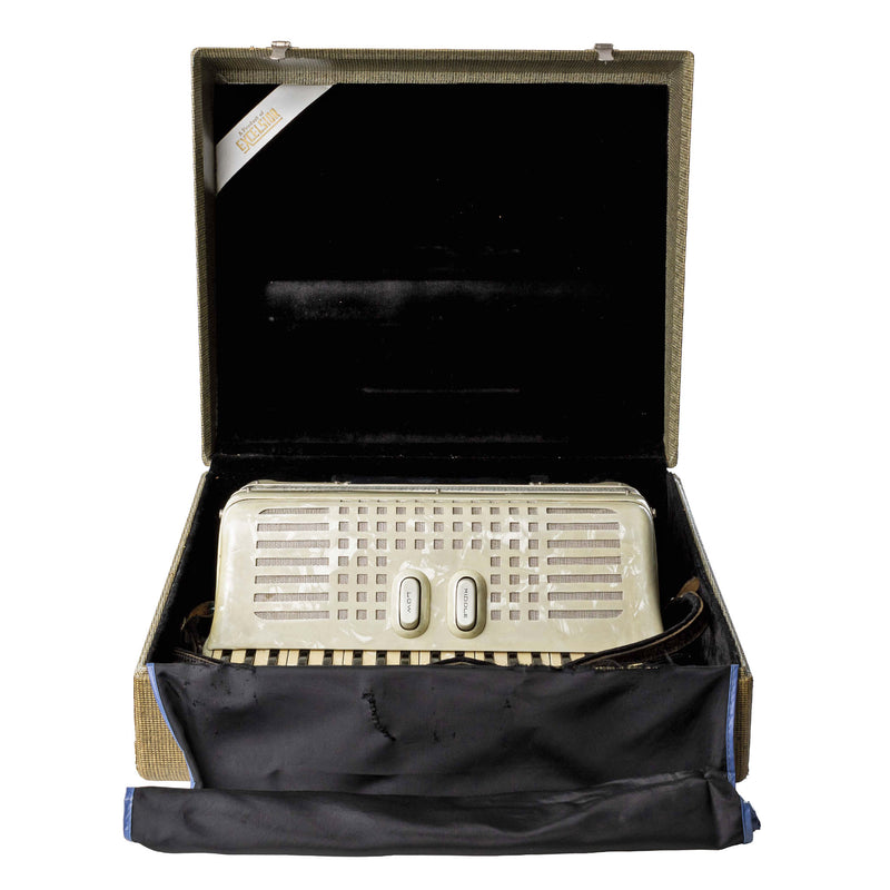 Vintage Excelsior Accordiana in Case