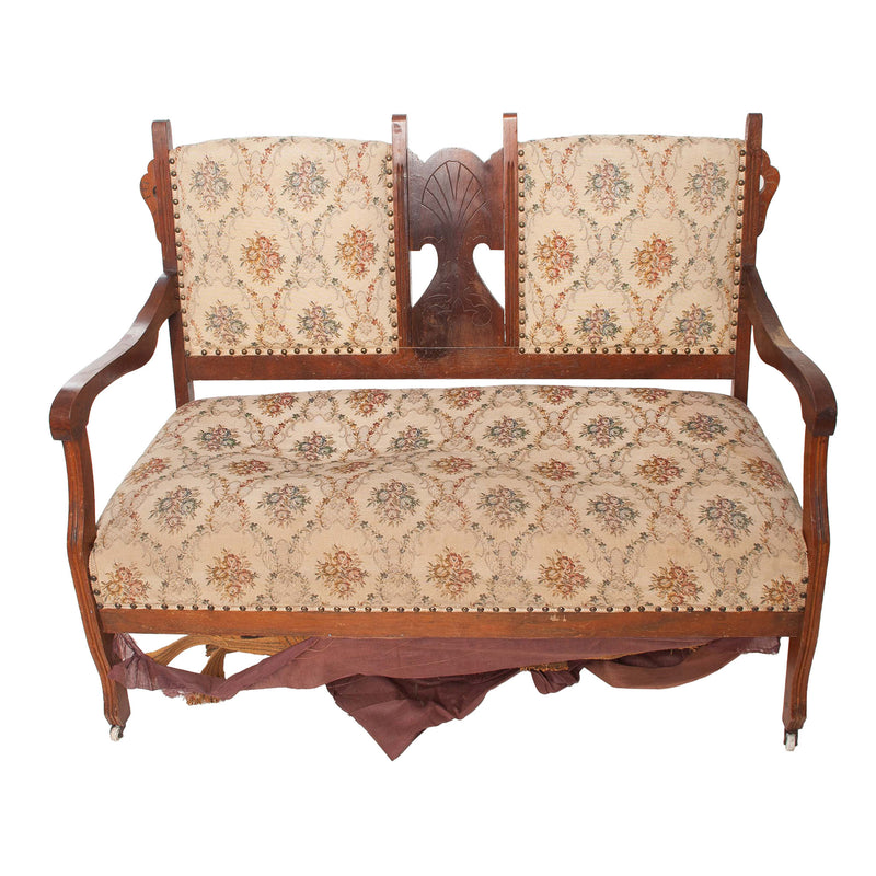 Walnut Eastlake Parlour Set (5 pcs.)