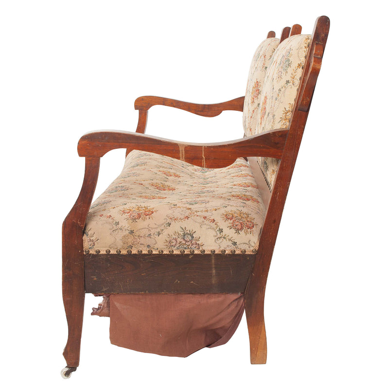Walnut Eastlake Parlour Set (5 pcs.)