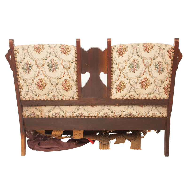 Walnut Eastlake Parlour Set (5 pcs.)