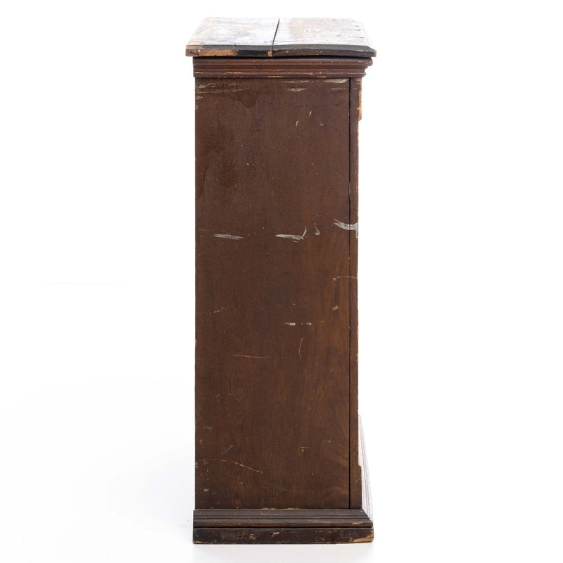 Diamond Dyes Cabinet
