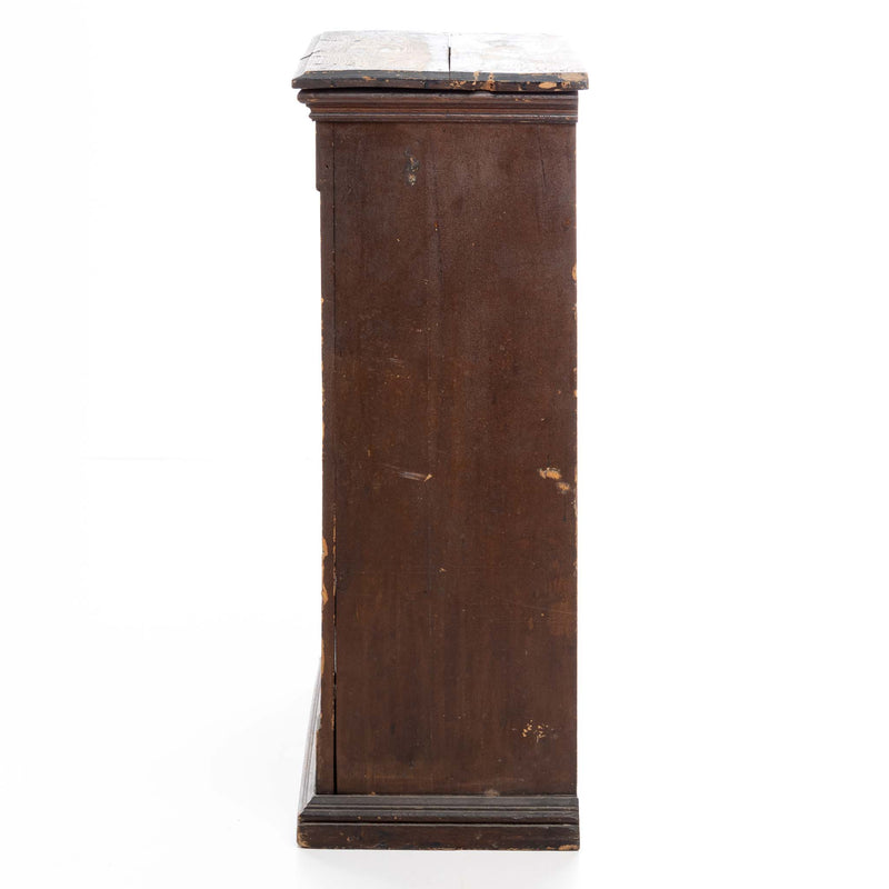 Diamond Dyes Cabinet