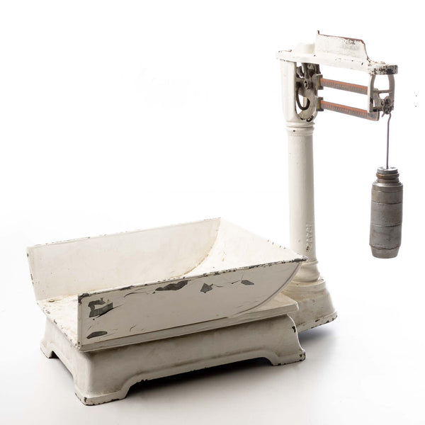 White Painted Scale and Weights (8pcs.)