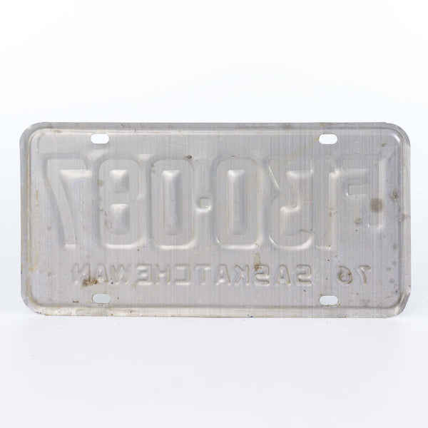 Saskatchewan 1976 License Plate