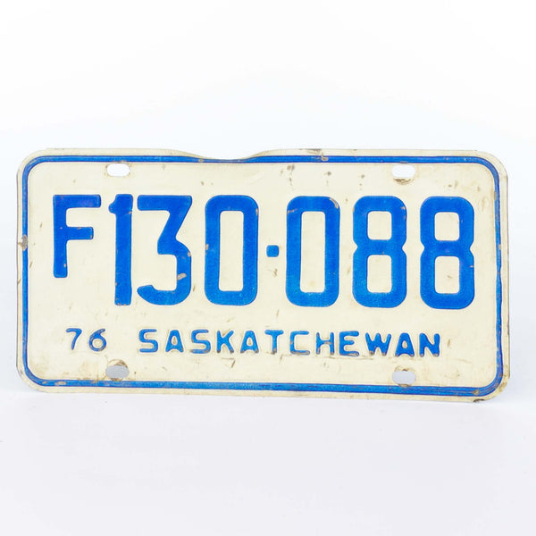 Saskatchewan 1976 Licence Plate