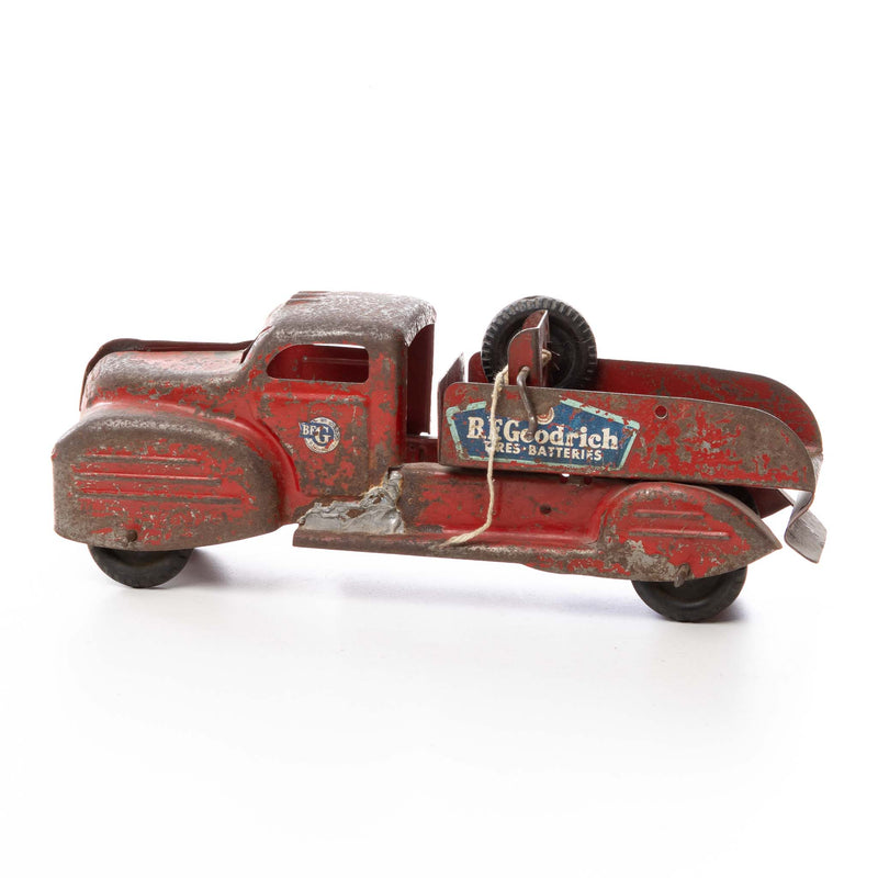 Pressed Steel Tow Truck